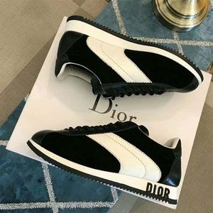 Dior Sneakers - Diorun Trainer in Velvet/Leather